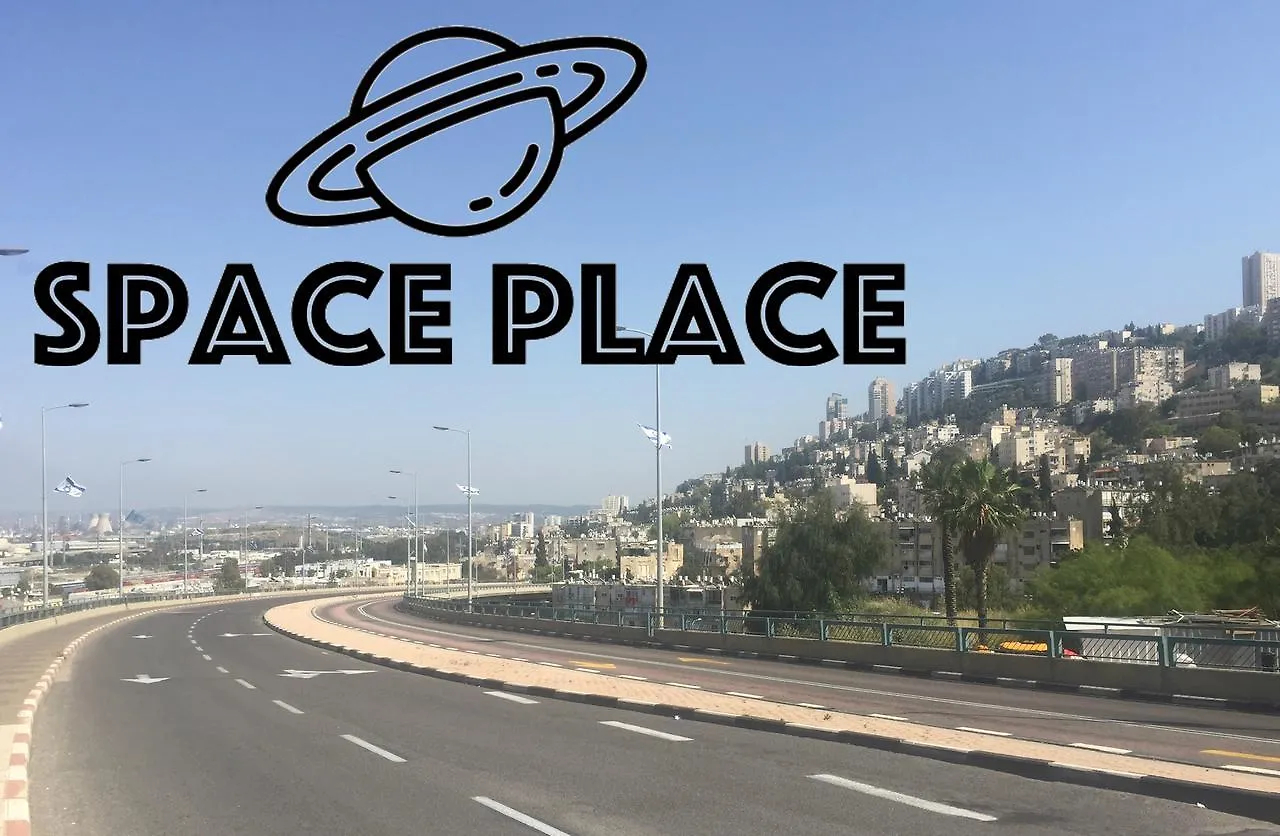 Space Place Hostel Haifa